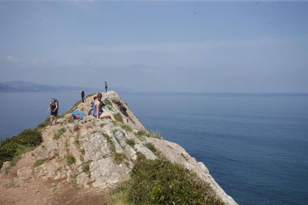 Apartment 2 Habit, Sala, Terraza, Jardin, Parking Gratis Zumaia